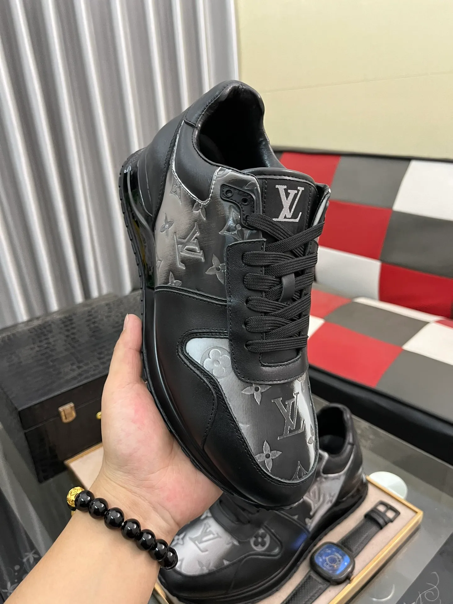 Men's men's shoes 💰420⌚️⌚️LV's latest casual sports shoes👉 👉 Popular casual fashion, 💞 Simple and elegant style, 🔊 The fabric is made of imported cowhide, ☑️Comfortable and breathable lining, original wear-resistant rubber outsole, exclusive new style, actual shot, size: 38-44
